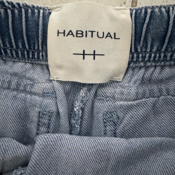 Habitual Drawstring Cropped Barrel Jean - Picture 3 of 4